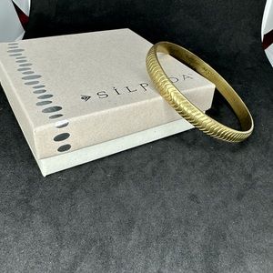 Silpada Grooved Bangle